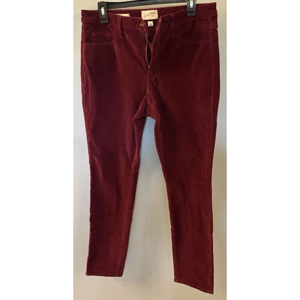 Universal Thread High Rise Skinny Burgundy Corduroy Pants Size 12